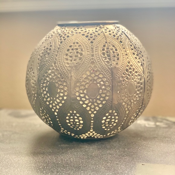 India Home Table Decor (GOLD) - Picture 1 of 3